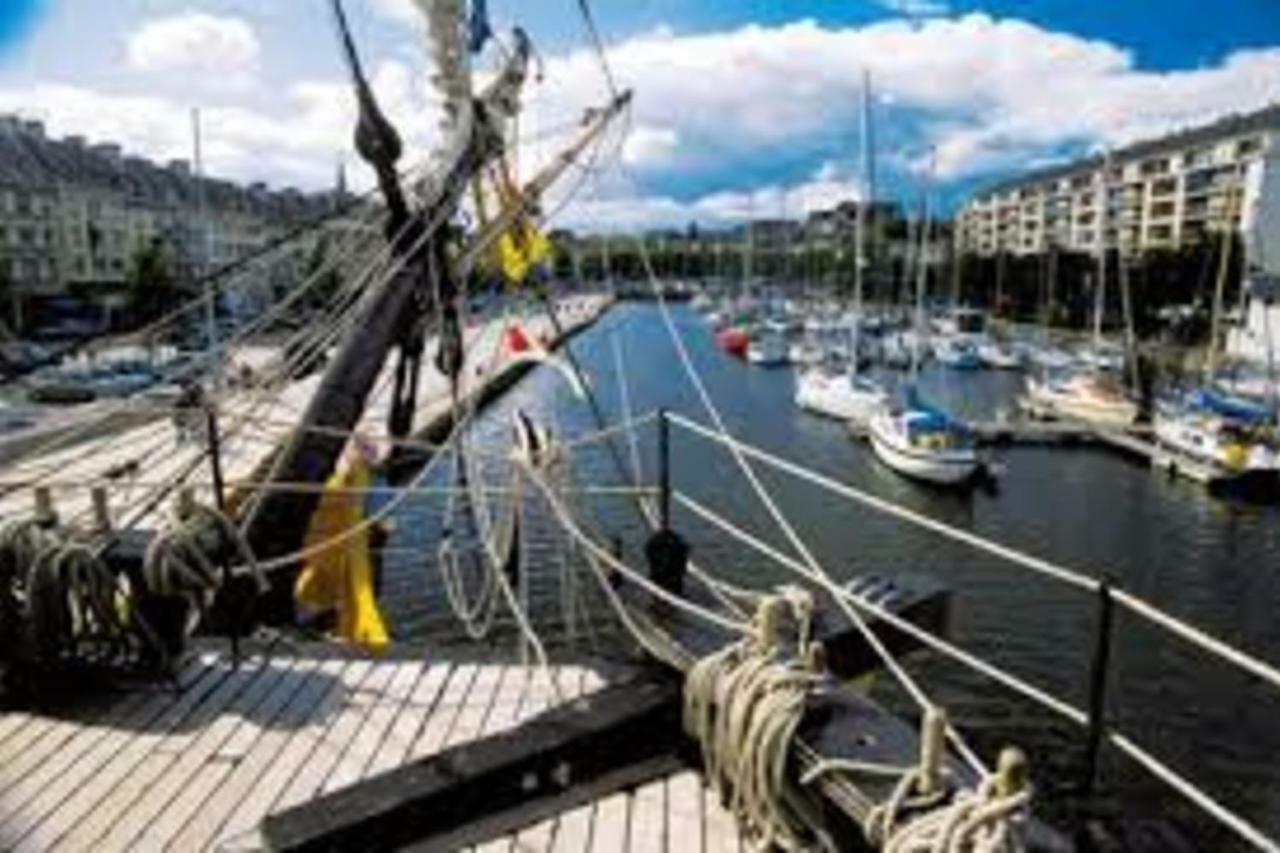 Appartamento Port De Caen Haut De Gamme Esterno foto